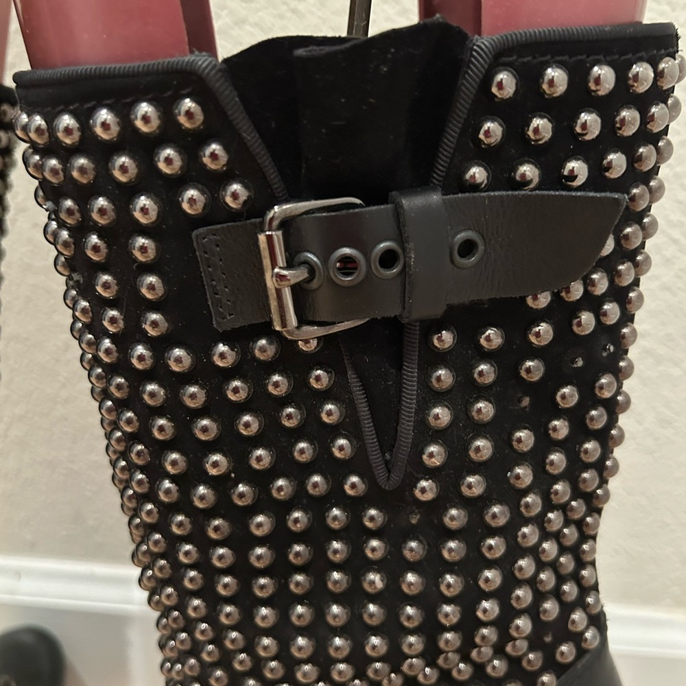 Studded Black Leather Boots - Picture 5 of 13